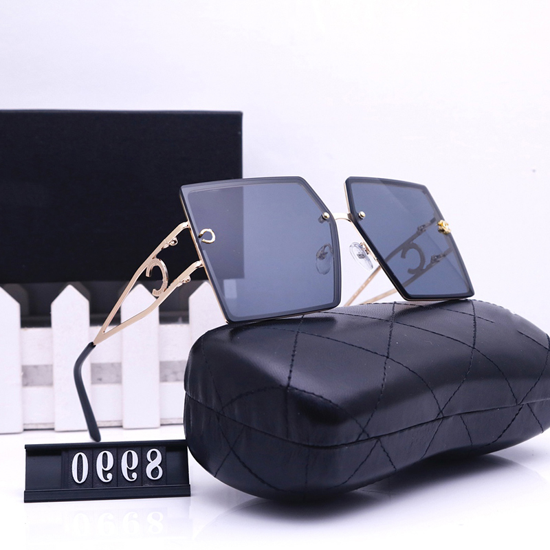 Womens Designer Sunglasses Couple Fashion Designers For Women Men Summer Sunglass Womens Luxury c Sun glasses With Box 2112233D
Womens Designer Sunglasses Couple Fashion Designers For Women Men Summer Sunglass Womens Luxury c Sun glasses With Box 2112233D