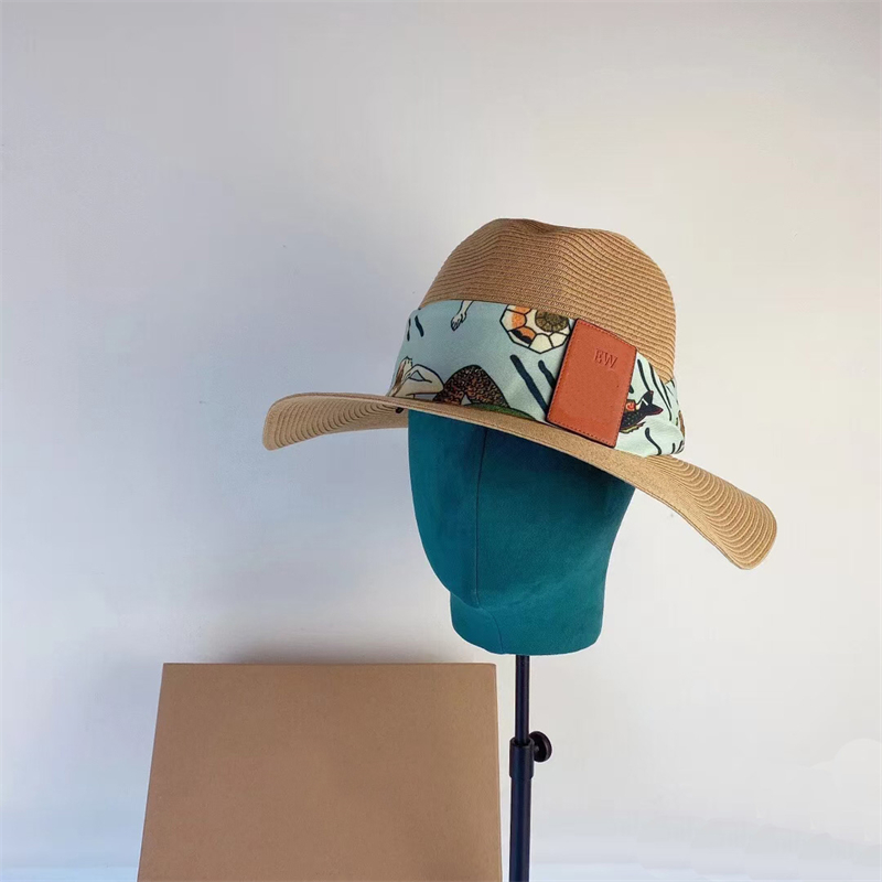 Designer Womens Straw Hat Fashion Versatile Brim Hats Luxury Braided Travel Horse Racing Sunshade Caps High Quality Baseball Cap Bucket Hat, Khaki