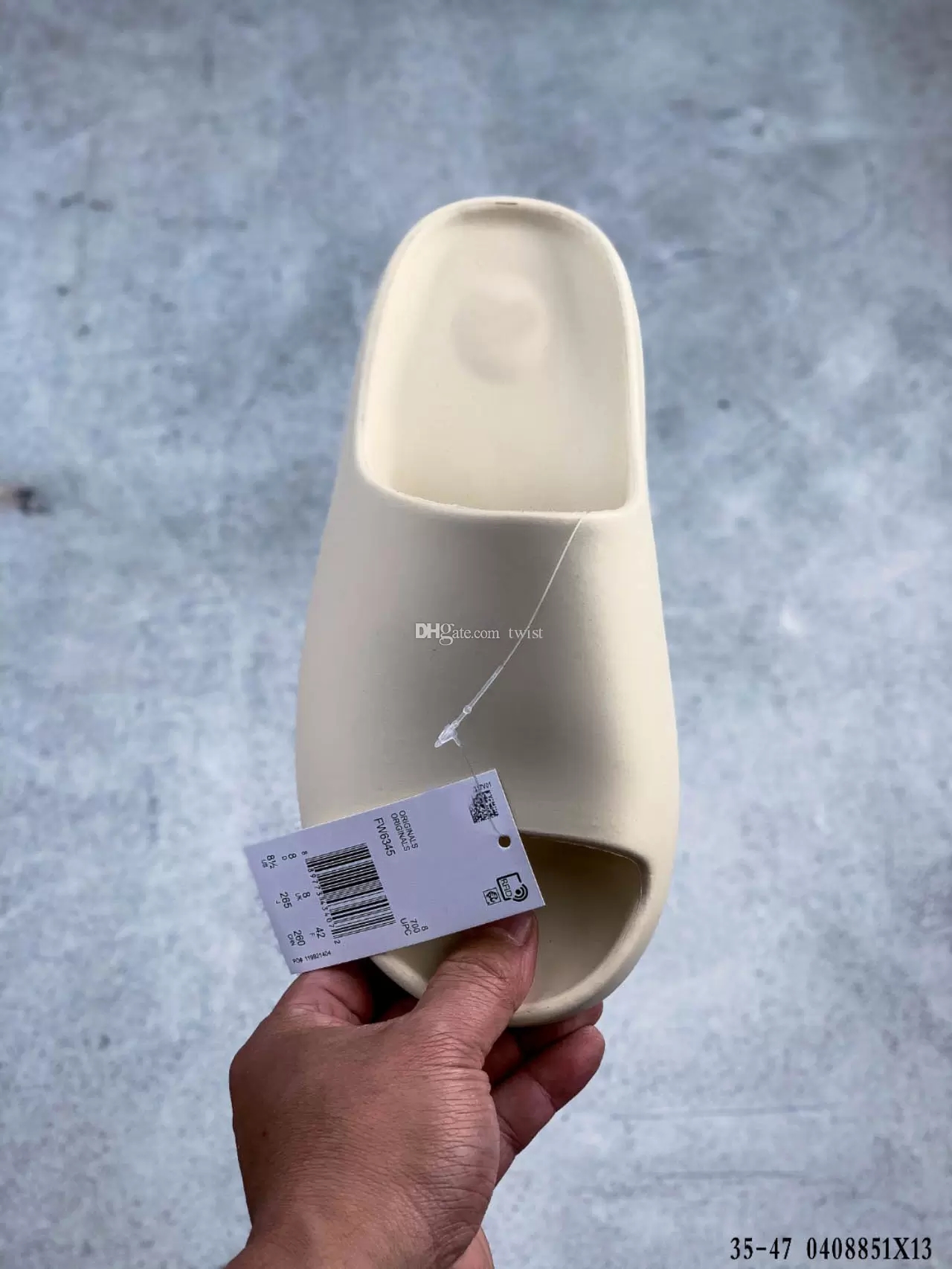 Slides Bone Slippers Core Brown Mens Womens flip flop High quality (Delivery within 24 hours), Desert sand
Slides Bone Slippers Core Brown Mens Womens flip flop High quality (Delivery within 24 hours), Desert sand