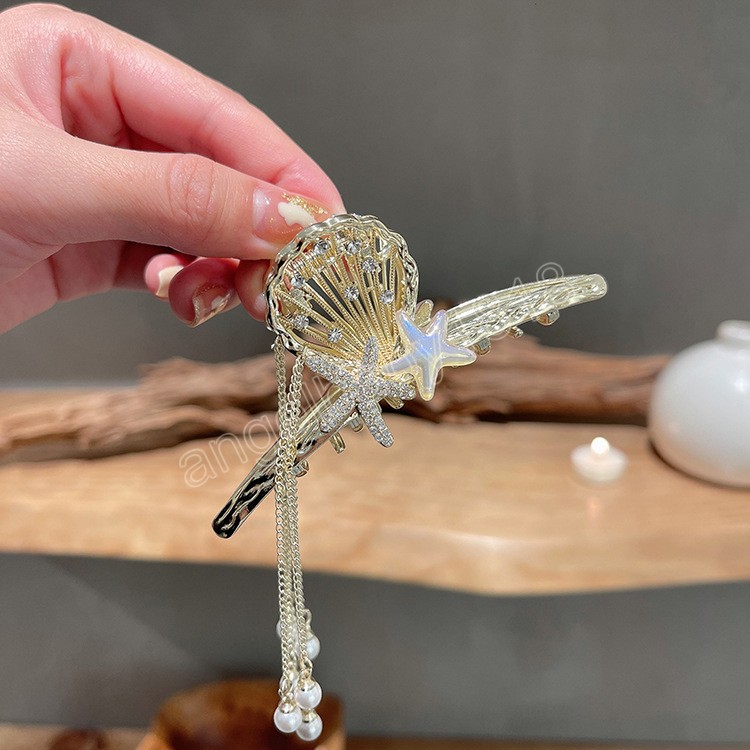 Elegant Hair Clip Shiny Shell Butterfly Tassel Hair Claw Sweet Chinese Style Ponytail Clipa Headwear Gifts