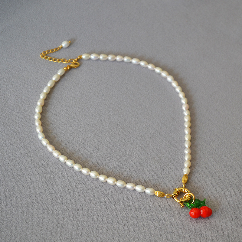 Water Rice Pearl Sweet Cool Cherry Pendant with a Sense of Minority Design Short Necklace Clavicle Chain Female
Water Rice Pearl Sweet Cool Cherry Pendant with a Sense of Minority Design Short Necklace Clavicle Chain Female
