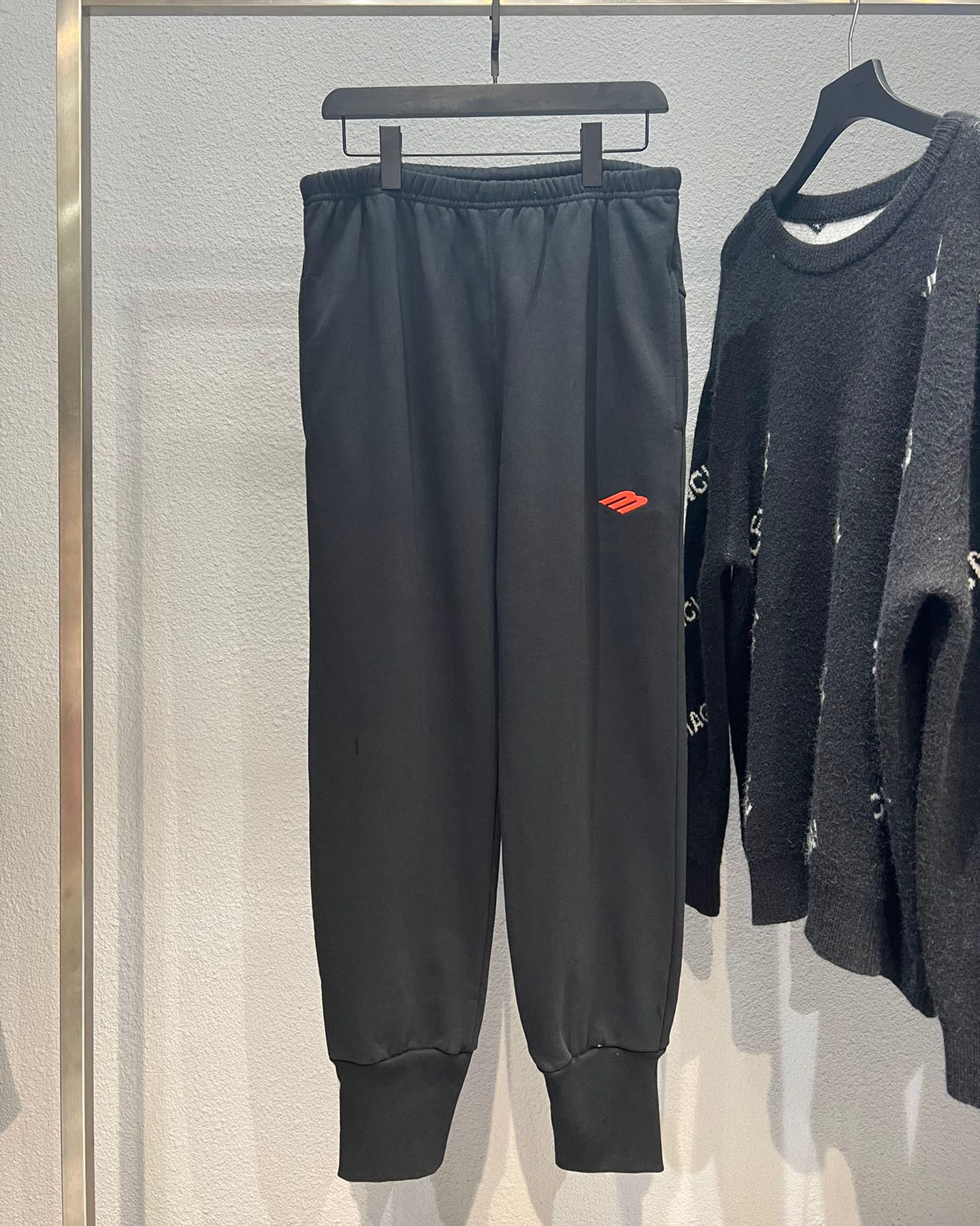 2022ss Custom Sweatpants High Quality Padded Sweat Pants for Cold Weather Winter Men Jogger Pants Casual Quantity Waterproof Cotton gr4, Black
2022ss Custom Sweatpants High Quality Padded Sweat Pants for Cold Weather Winter Men Jogger Pants Casual Quantity Waterproof Cotton gr4, Black