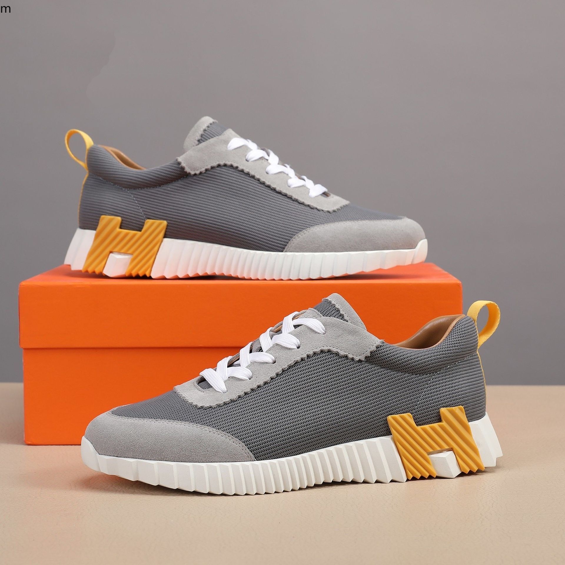 Lace Up Genuine Leather Sneaker Round Toe Men Shoes Luxury Sneakers H Brand Fashion Designer Shoes Men mkj00001
Lace Up Genuine Leather Sneaker Round Toe Men Shoes Luxury Sneakers H Brand Fashion Designer Shoes Men mkj00001