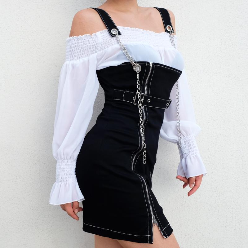 Casual Dresses Black Chain Zipper Split Straight Strappy Mini Dress Women Buckle Belt Punk Style Fashion Summer Goth 2022
Casual Dresses Black Chain Zipper Split Straight Strappy Mini Dress Women Buckle Belt Punk Style Fashion Summer Goth 2022