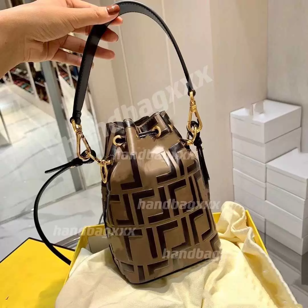 Shoulder Bags fendidesigner bags Classic Flower Bag Drawstring Bucket Mini Handbag Diagonal Womens, Dust bag
Shoulder Bags fendidesigner bags Classic Flower Bag Drawstring Bucket Mini Handbag Diagonal Womens, Dust bag