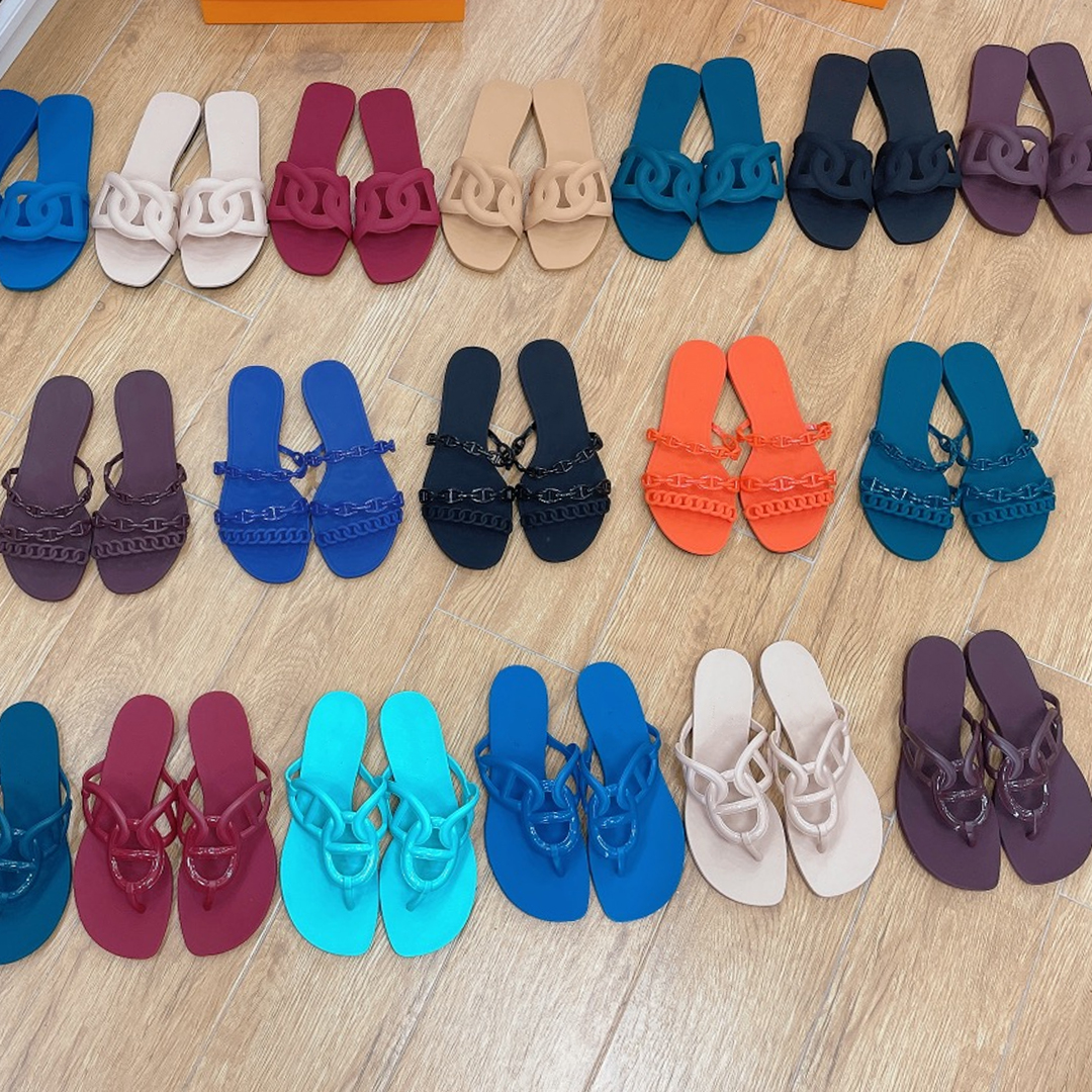 Women Oran Sandal Slides Designer Classic Flat Slippers Cartoon rubber Ladies Summer Beach Sexy Shoes Size US 4-10 with Box 322, Sock
Women Oran Sandal Slides Designer Classic Flat Slippers Cartoon rubber Ladies Summer Beach Sexy Shoes Size US 4-10 with Box 322, Sock