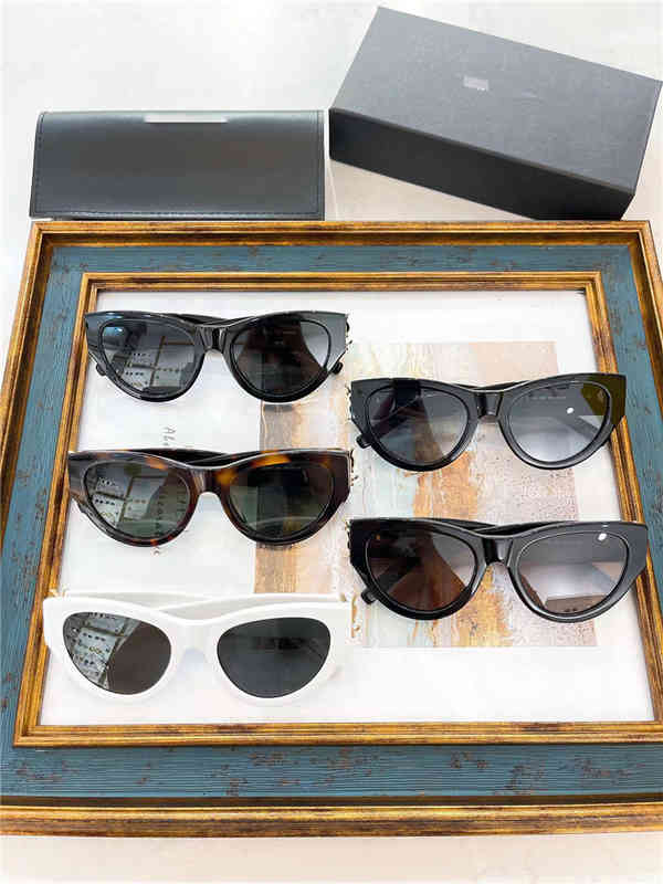 Sunglasses SLP Cat Eye ins net red same super SL M94 personalized fashion sunglasses women
Sunglasses SLP Cat Eye ins net red same super SL M94 personalized fashion sunglasses women