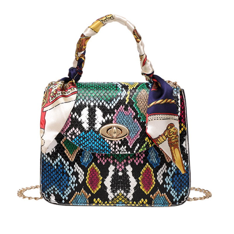 Fashion Women Bag Pattern Silk Scarf Shoulder Bag Crossbody Messenger Bags Small Square Mobile Phone Coin Purse 220815, Y2
Fashion Women Bag Pattern Silk Scarf Shoulder Bag Crossbody Messenger Bags Small Square Mobile Phone Coin Purse 220815, Y2