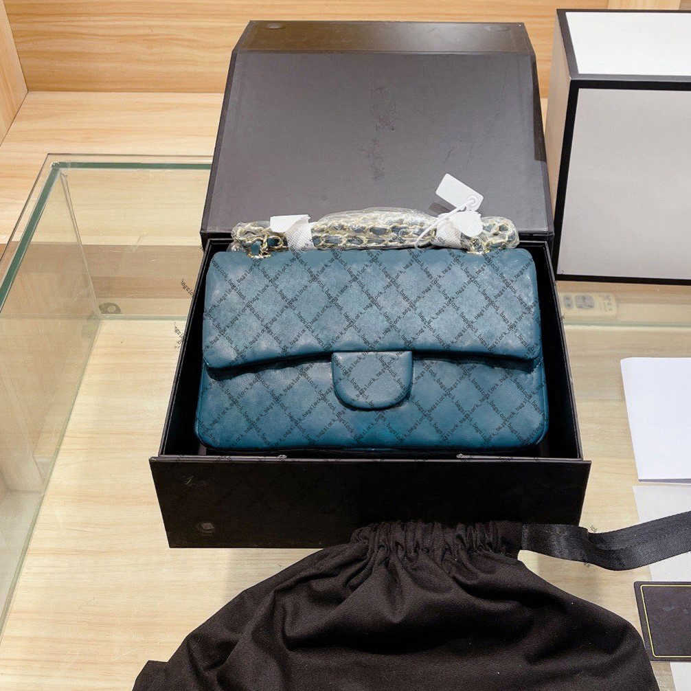 lady Classic Single Chain Shoulder Bags Designer Handbags Cross Body Hot Floral new totes purse Women fashion flap Gold popular, Style caviar yellowsize20cm
lady Classic Single Chain Shoulder Bags Designer Handbags Cross Body Hot Floral new totes purse Women fashion flap Gold popular, Style caviar yellowsize20cm