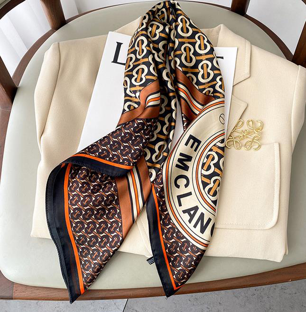 11style Presbyopia Letters Print Floral Silk Scarf Headband Fashion Long Handle Bag Scarves Paris Shoulder Luggage Ribbon Head Wraps
11style Presbyopia Letters Print Floral Silk Scarf Headband Fashion Long Handle Bag Scarves Paris Shoulder Luggage Ribbon Head Wraps