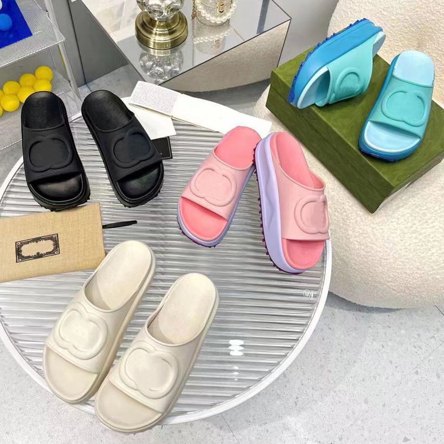 High Quality woman slippers fashion Sandals Beach Thick bottom slipper platform Alphabet lady Leather flat slides By shoe02 01, ##
High Quality woman slippers fashion Sandals Beach Thick bottom slipper platform Alphabet lady Leather flat slides By shoe02 01, ##