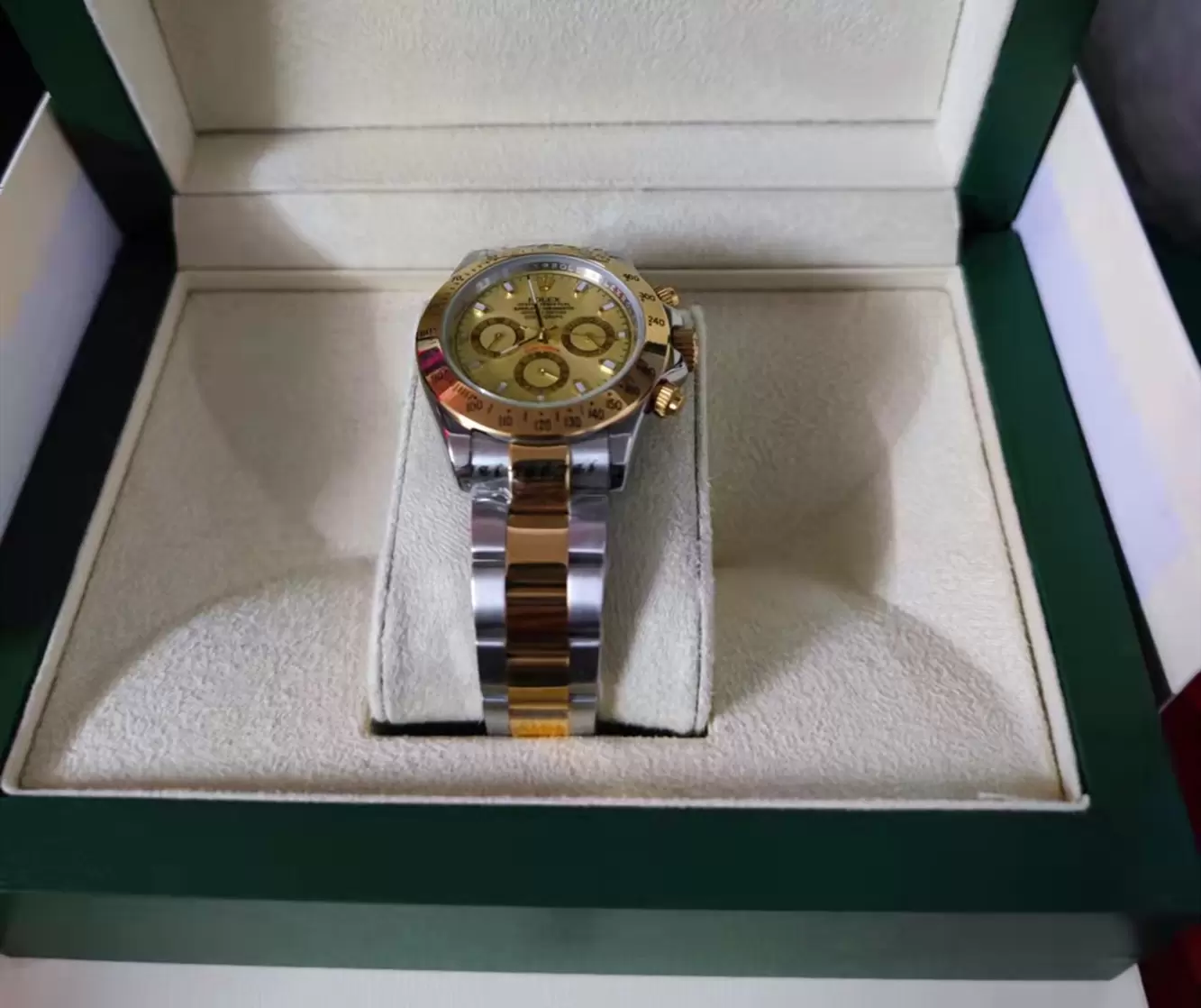 With original box High Quality Watch 40mm 116508 116509 116523 116528 Sapphire 18K Yellow Gold No Chronograph Mechanical Automatic Mens Watches, Style 17 original box + watch
With original box High Quality Watch 40mm 116508 116509 116523 116528 Sapphire 18K Yellow Gold No Chronograph Mechanical Automatic Mens Watches, Style 17 original box + watch