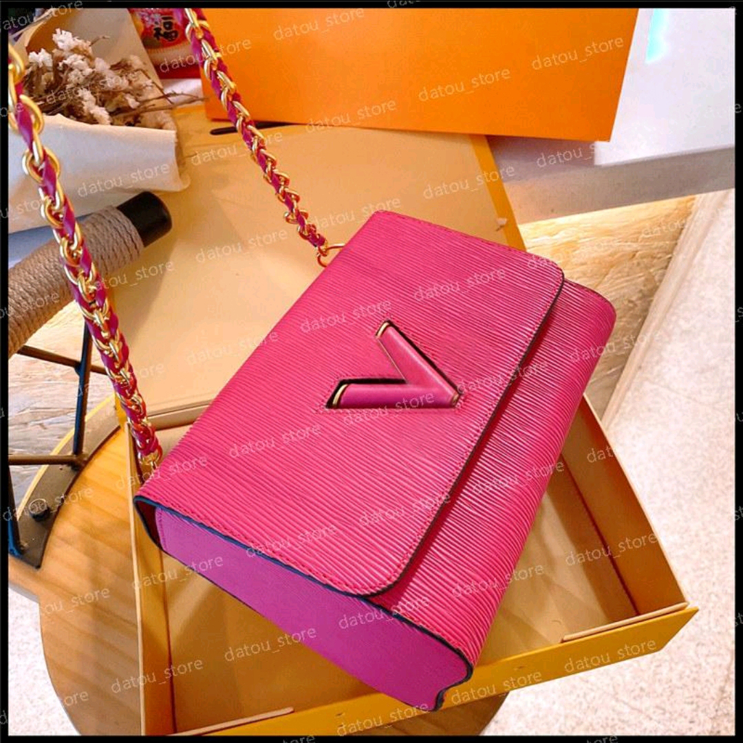 19ss Bum Bag Handbag Women Luxurys Designer Shoulder Bags TWIST Womens Handbags Purses Wallet Fashion Crossbody Pochette Totes Bag 2208162D, Box
19ss Bum Bag Handbag Women Luxurys Designer Shoulder Bags TWIST Womens Handbags Purses Wallet Fashion Crossbody Pochette Totes Bag 2208162D, Box