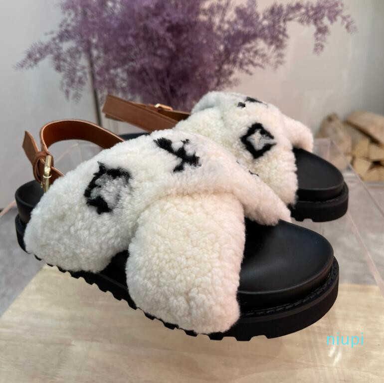 Woman Man Paseo Homey comfort Sandals quality Stylish Slipper Fashion Classics Men Women Flat shoes Slide Eu:35-41 With box 588, 04
Woman Man Paseo Homey comfort Sandals quality Stylish Slipper Fashion Classics Men Women Flat shoes Slide Eu:35-41 With box 588, 04