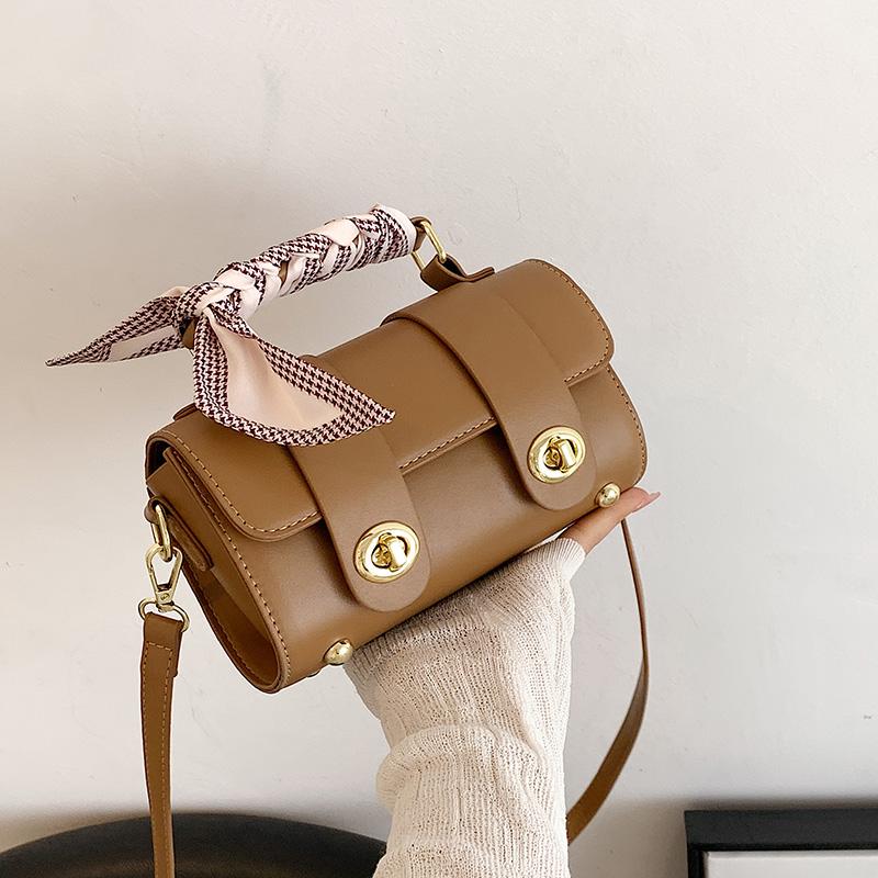 Evening Bags Mini Tote Bag Flap Women Shoulder Solid Color Pu Leather Messenger Female Small Designer Handbag Purse Crossbody SacEvening, White
Evening Bags Mini Tote Bag Flap Women Shoulder Solid Color Pu Leather Messenger Female Small Designer Handbag Purse Crossbody SacEvening, White