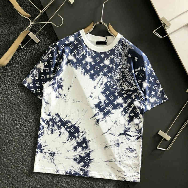 Designer Vintage Oversized Sweat Luxe T Shirt Mens Womans Brand Short Unisex Couple Style Spring And Summer New Old Flower Print Lvp Tshirt
Designer Vintage Oversized Sweat Luxe T Shirt Mens Womans Brand Short Unisex Couple Style Spring And Summer New Old Flower Print Lvp Tshirt