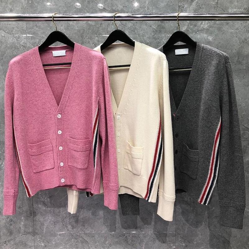Men' Sweaters Spring Female Korean Style Pink Cardigans Clothing Men Women Slim Fit V-Neck Pocket Red Balck Striped Cotton Wool ClothMen
Men' Sweaters Spring Female Korean Style Pink Cardigans Clothing Men Women Slim Fit V-Neck Pocket Red Balck Striped Cotton Wool ClothMen