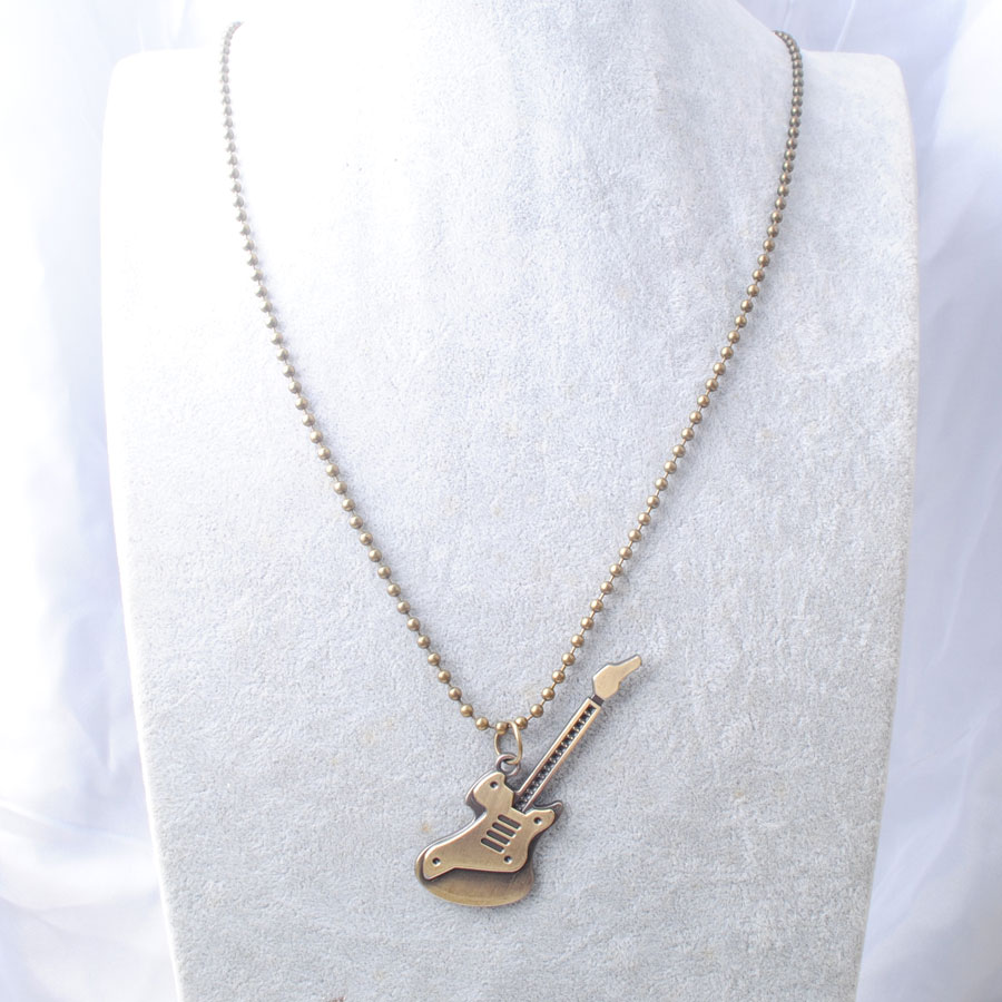 Ancient Copper Guitar Pendant Gift Fit Men Girl Boy Long Chain Metal Suspension Necklace Jewelry C073
Ancient Copper Guitar Pendant Gift Fit Men Girl Boy Long Chain Metal Suspension Necklace Jewelry C073