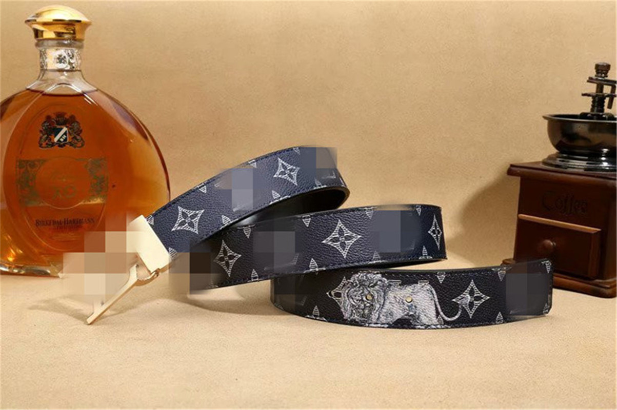 2022 Fashion Big buckle genuine leather belt designer men women high quality mens belts, The belt color
2022 Fashion Big buckle genuine leather belt designer men women high quality mens belts, The belt color