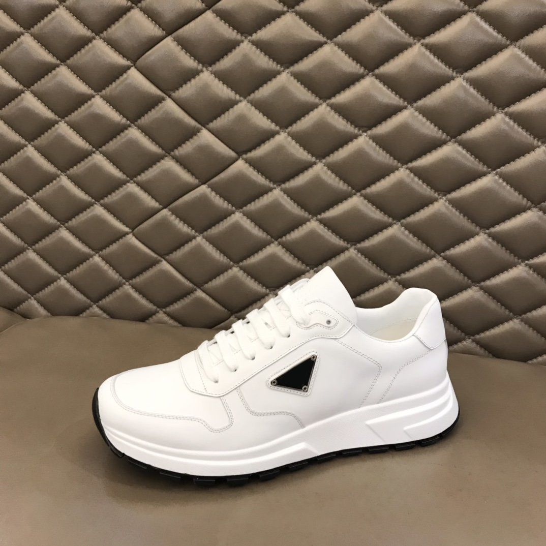Spring men shoes high quality luxury designer brand Cowhide leather printing casual sneaker Soft and comfortable with box dust bag, As picture 1
Spring men shoes high quality luxury designer brand Cowhide leather printing casual sneaker Soft and comfortable with box dust bag, As picture 1