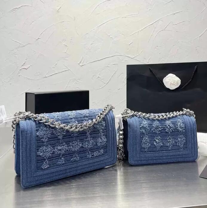 TZ Women's Flap Ladies French Tote Bag Aged Blue boy Denim Cowboy Handbags Designers Silver Tone Metal Chains Timeless Diamond Quilting DesignerVintage Bag 20CM/25CM, Blue 20cm
TZ Women's Flap Ladies French Tote Bag Aged Blue boy Denim Cowboy Handbags Designers Silver Tone Metal Chains Timeless Diamond Quilting DesignerVintage Bag 20CM/25CM, Blue 20cm