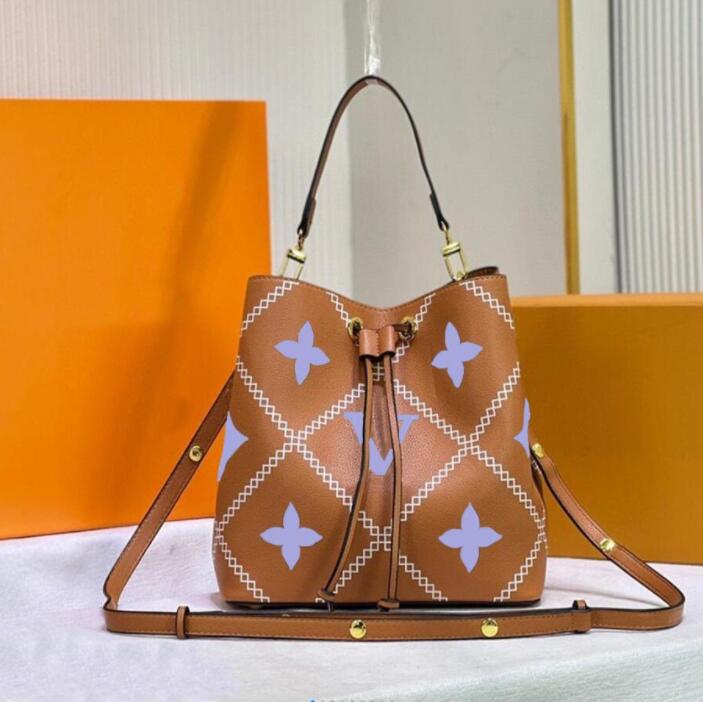 HBP top quality Drawstring bucket bag tote designer handbag women NEONOE purse Wallets genuine leather purses Wallet shoulders totes bags Luxurious shoulder bag, Add freight
HBP top quality Drawstring bucket bag tote designer handbag women NEONOE purse Wallets genuine leather purses Wallet shoulders totes bags Luxurious shoulder bag, Add freight