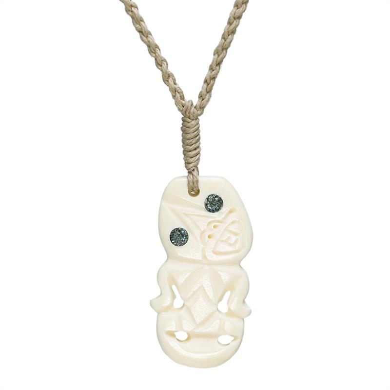 Pendant Necklaces Handmade Man Jewelry Zealand Maori Tribes Yak Bone TIKI Womens Rope Weaving Hook Necklace For SurfingPendant NecklacesPend 
Pendant Necklaces Handmade Man Jewelry Zealand Maori Tribes Yak Bone TIKI Womens Rope Weaving Hook Necklace For SurfingPendant NecklacesPend