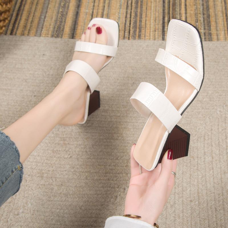 Sandals Summer Chunky Slippers High Heels Women's Shoes Designer Fashion Party Dresses Open Toe Flip-Flops MujerSandals, Black
Sandals Summer Chunky Slippers High Heels Women's Shoes Designer Fashion Party Dresses Open Toe Flip-Flops MujerSandals, Black