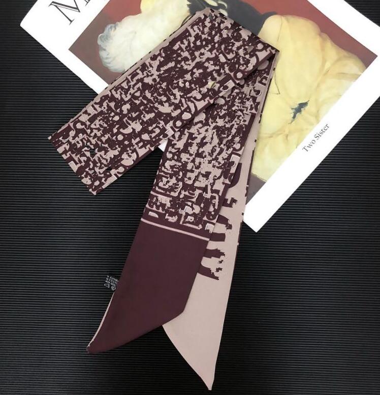 Luxury Designer Design Woman's Scarf, Fashion letter copy Handbag Scarves, Neckties, Hair bundles ,100% silk material Wraps size:8*120
Luxury Designer Design Woman's Scarf, Fashion letter copy Handbag Scarves, Neckties, Hair bundles ,100% silk material Wraps size:8*120