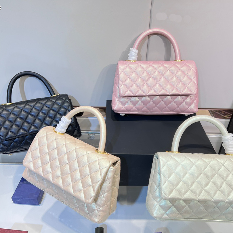 CC Bag Shoulder Women Bags Lady Design Bag Fashion Everyday Chainbag Classic Business Flap Designer Shoulder-bag Girl Shoulder-bags Star Simple Style Wallets So, Pink
CC Bag Shoulder Women Bags Lady Design Bag Fashion Everyday Chainbag Classic Business Flap Designer Shoulder-bag Girl Shoulder-bags Star Simple Style Wallets So, Pink