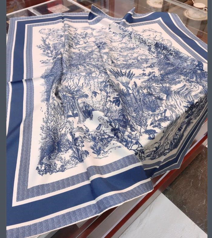 2022 Women 100% Silk Scarf Designer Ladies Square Flower Floral Printed Neck Rings Hair Scarves Head Kerchief Fashion Girl Hairs Scarfs 90x90CM Dropship
2022 Women 100% Silk Scarf Designer Ladies Square Flower Floral Printed Neck Rings Hair Scarves Head Kerchief Fashion Girl Hairs Scarfs 90x90CM Dropship