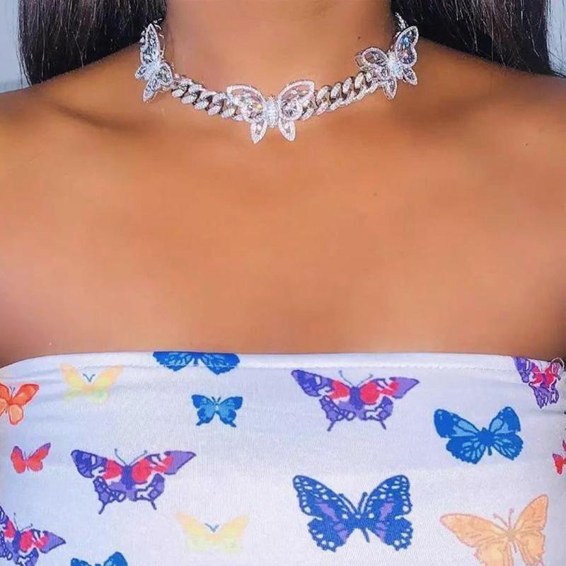 Chains Iced Out Hip Hop Butterfly Charm Pendant Women Girl Jewelry Clear 5A Cz Stone 12mm Wide Miami Cuban Chain Choker NecklaceChains
Chains Iced Out Hip Hop Butterfly Charm Pendant Women Girl Jewelry Clear 5A Cz Stone 12mm Wide Miami Cuban Chain Choker NecklaceChains
