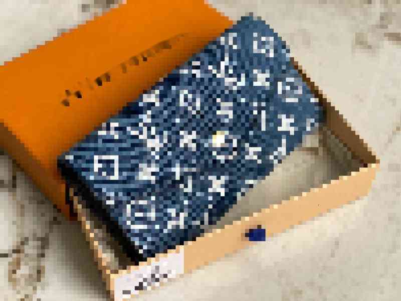 Luxury Handbags Brand Bags Sarah Gradient Denim Wallet M81183 Luxury Brand Designer short wallet men women's pocket Real Leather zipper card, Picture show
Luxury Handbags Brand Bags Sarah Gradient Denim Wallet M81183 Luxury Brand Designer short wallet men women's pocket Real Leather zipper card, Picture show