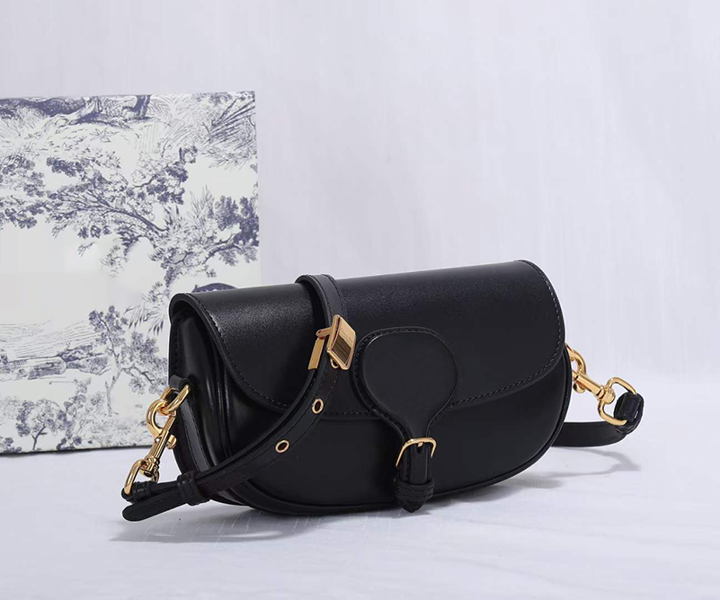 Luxury Genuine Leather Shoulder Bag Classic Designer Cross Body Bag Wholesale Handbag Fashion Saddle, Package
Luxury Genuine Leather Shoulder Bag Classic Designer Cross Body Bag Wholesale Handbag Fashion Saddle, Package