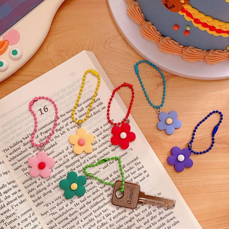 Keychains Kpop Cute Solid Color Rainbow Flower Keychain E-girl Fashion Student School Bag Pendant Car Key Chain Accesories Girls Kids GiftKe
Keychains Kpop Cute Solid Color Rainbow Flower Keychain E-girl Fashion Student School Bag Pendant Car Key Chain Accesories Girls Kids GiftKe