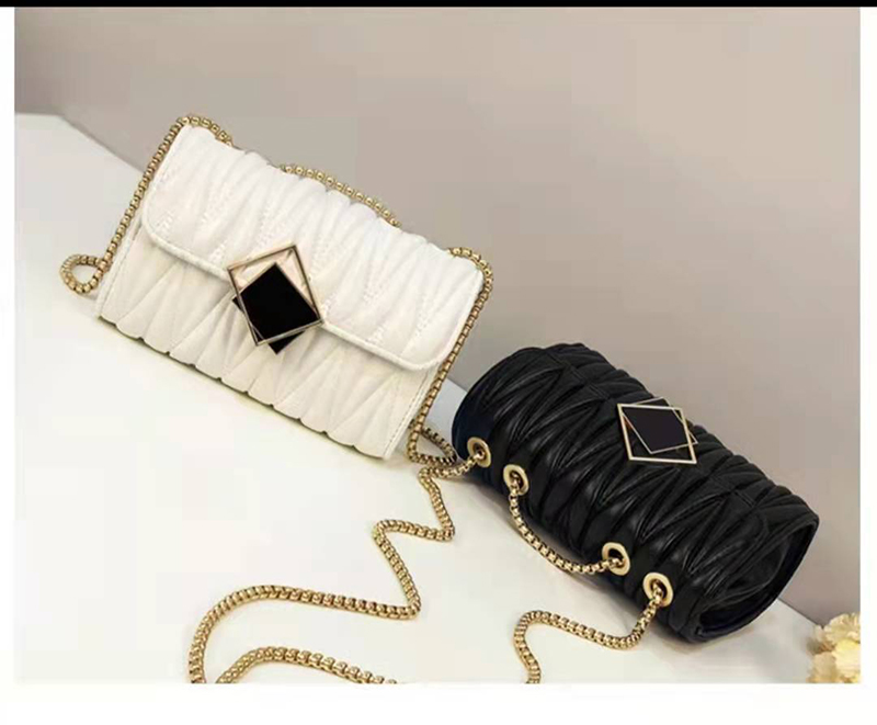 designer metal chain shoulder bags leather crossbody bag for women Luxury handbags folds lady purse solid color chain wallet mobile phone bag HBP, White
designer metal chain shoulder bags leather crossbody bag for women Luxury handbags folds lady purse solid color chain wallet mobile phone bag HBP, White