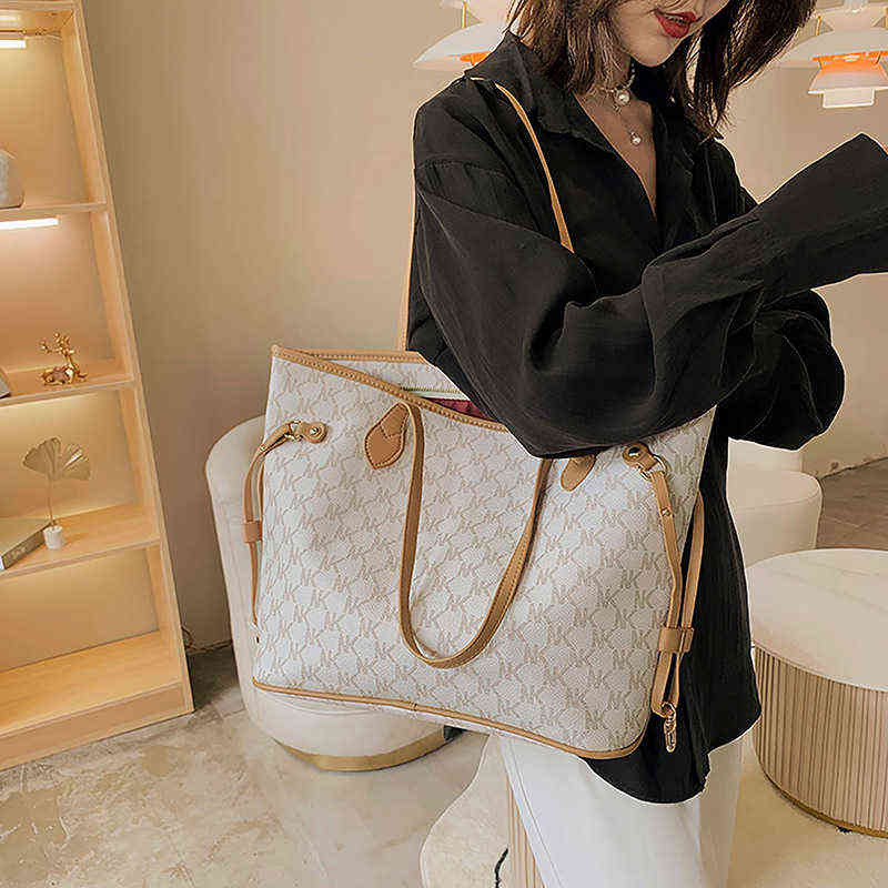Factory Online Export Designer Bags Single Shoulder Women's New Net Red Fashion Pattern Portable Large Capacity Tote, White
Factory Online Export Designer Bags Single Shoulder Women's New Net Red Fashion Pattern Portable Large Capacity Tote, White