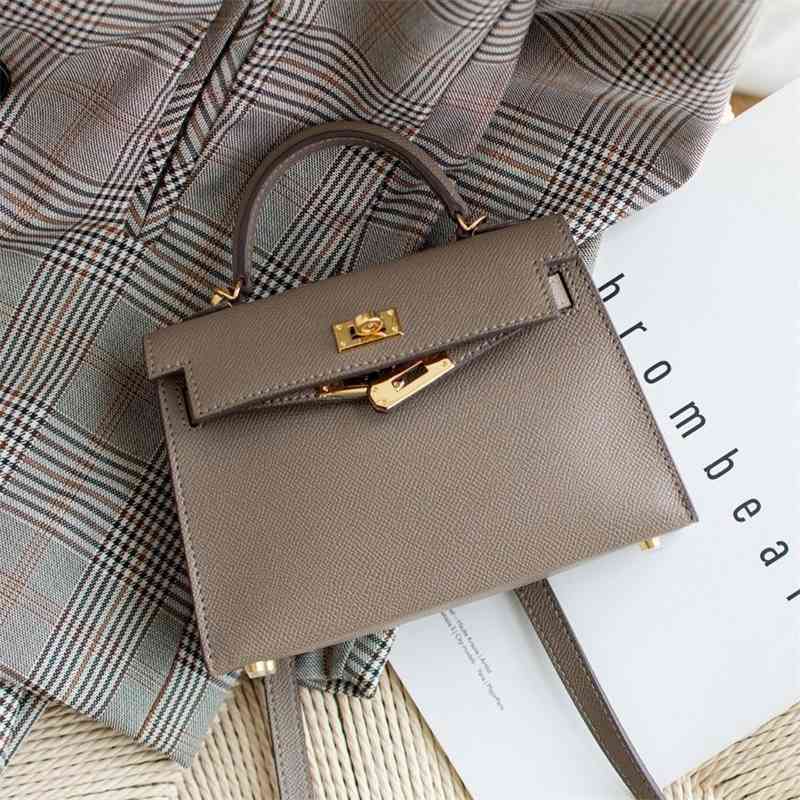 Herme Kely Designer Handbags Style 2022 Fashionable Leather Second Generation Advanced Sense Mini Small Bag Portable One Shoulder N8NZ
Herme Kely Designer Handbags Style 2022 Fashionable Leather Second Generation Advanced Sense Mini Small Bag Portable One Shoulder N8NZ
