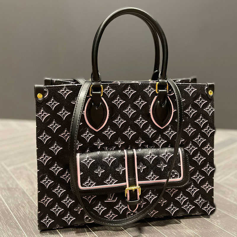 HH Onthego Designer High Quality Luxury Brand Tote Bag Handbags Embossed By The Pool Fashion Shoulder Leather PM MM GM Black On The Go
HH Onthego Designer High Quality Luxury Brand Tote Bag Handbags Embossed By The Pool Fashion Shoulder Leather PM MM GM Black On The Go