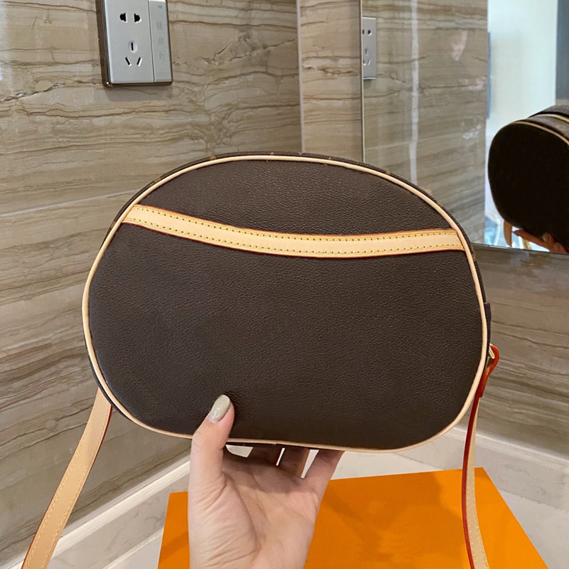 Multi Pochette large capacity real leather Bag high quality Women Luxurys Designers Bags 2022 Handbags Purses tote 19 Handbag Flap Zhouzhoubao123 JZHZ, No bag
Multi Pochette large capacity real leather Bag high quality Women Luxurys Designers Bags 2022 Handbags Purses tote 19 Handbag Flap Zhouzhoubao123 JZHZ, No bag