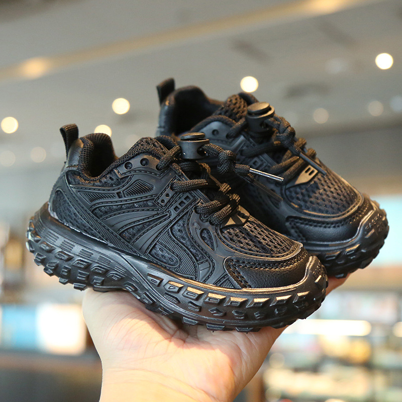 Children's sports shoes 2022 spring and autumn new boys' old shoes girls white soft-soled baby shoes