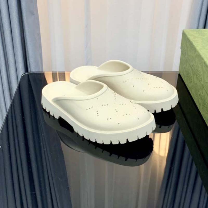 Luxury sandal design embroidery black slippers shallow beach leisure indoor platform Slides slipper of accessories for Home Foam Runner women, Box
Luxury sandal design embroidery black slippers shallow beach leisure indoor platform Slides slipper of accessories for Home Foam Runner women, Box