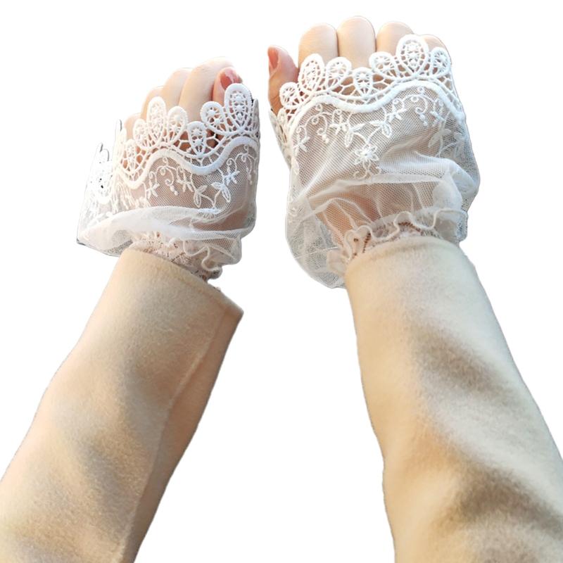 Five Fingers Gloves Floral Lace Arm Sleeves Elegant Mesh False Elastic Wrist Cuff 101A
Five Fingers Gloves Floral Lace Arm Sleeves Elegant Mesh False Elastic Wrist Cuff 101A