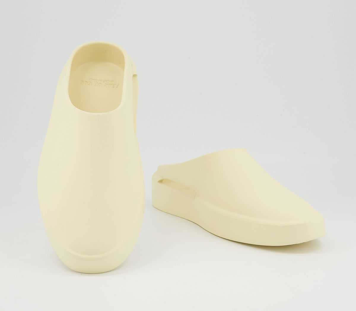 Fear of gods Slip-On Slippers casual shoes The California Designer slip on Cement Almond Concrete 23
Fear of gods Slip-On Slippers casual shoes The California Designer slip on Cement Almond Concrete 23