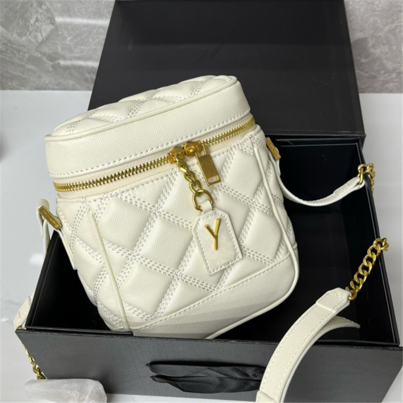 Cross Body Shoulder Bags Makeup Bags For Women Brand Letters Gold Buckle Vanity Fashion Make Up Bag Toiletry Pouch Luxury Handbags 3 Colors, White
Cross Body Shoulder Bags Makeup Bags For Women Brand Letters Gold Buckle Vanity Fashion Make Up Bag Toiletry Pouch Luxury Handbags 3 Colors, White