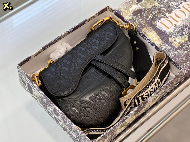 D Cases Luxury Designer Cannage Lady Dior Trotter Saddle bags Bags High Quality handbag Leather shoulder tote Shopping Crossbody bag brnweg
D Cases Luxury Designer Cannage Lady Dior Trotter Saddle bags Bags High Quality handbag Leather shoulder tote Shopping Crossbody bag brnweg