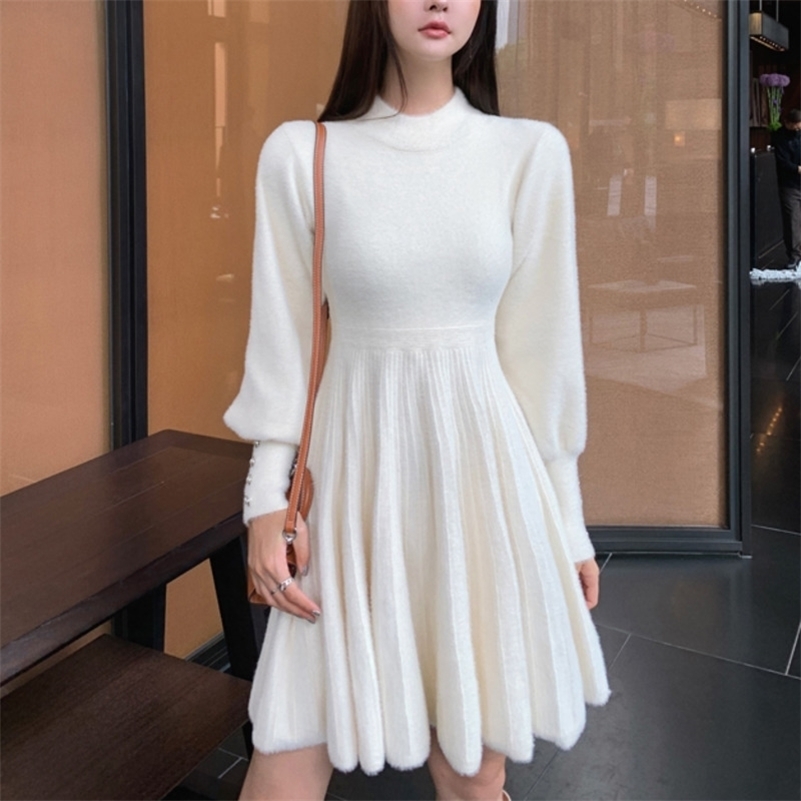 High Quality Autumn Winter Knitted Sweater Dress Women Korean Sweet Vestidos Long Sleeve Button Casual Pull Mini Dress For Women 220317, Black
High Quality Autumn Winter Knitted Sweater Dress Women Korean Sweet Vestidos Long Sleeve Button Casual Pull Mini Dress For Women 220317, Black