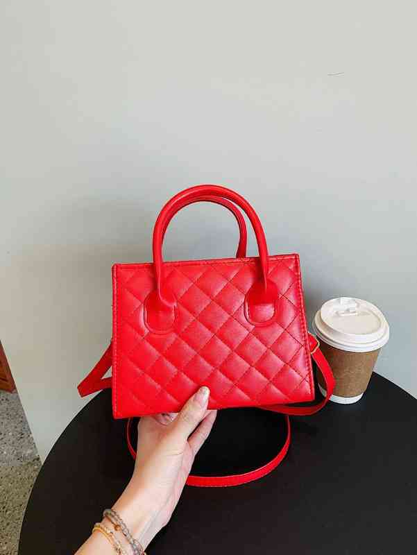 Bag Brand Designer Fashion Dinner Luxury Shoulder Handbag Stitch Detail Double Handle Square Superior Quality Genuine Shopping Wallet, Red
Bag Brand Designer Fashion Dinner Luxury Shoulder Handbag Stitch Detail Double Handle Square Superior Quality Genuine Shopping Wallet, Red
