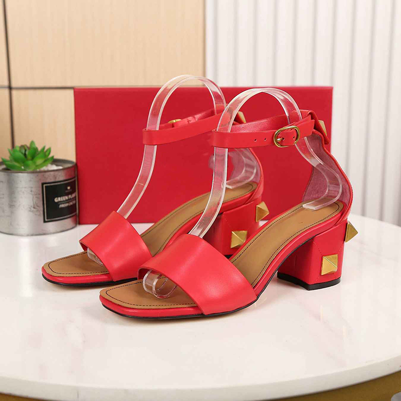 Chunky Heels Designer Sandals Fashion Women Ankle Strap 4.5CM High-heeled Summer Lady Party Sandales Shoes, 3#
Chunky Heels Designer Sandals Fashion Women Ankle Strap 4.5CM High-heeled Summer Lady Party Sandales Shoes, 3#