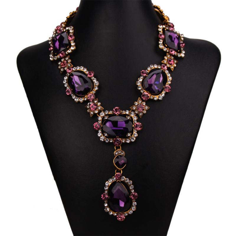Pendant Necklaces High-end Luxury Crystal Alloy Designed For Women And Paired With Large Rhinestone Sparkling Wedding Party JewelrygiftsPend
Pendant Necklaces High-end Luxury Crystal Alloy Designed For Women And Paired With Large Rhinestone Sparkling Wedding Party JewelrygiftsPend